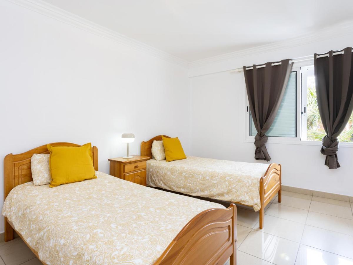 Live Los Cristianos Los Playeros Close To The Beach Arona  Buitenkant foto